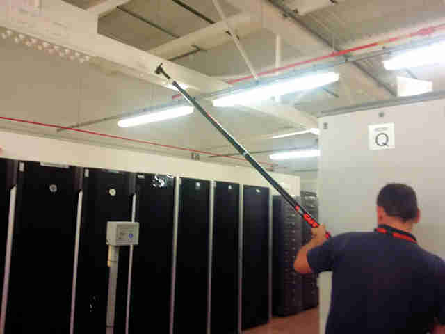 Data Hall Cleaning: Safe High Level Cleaning.